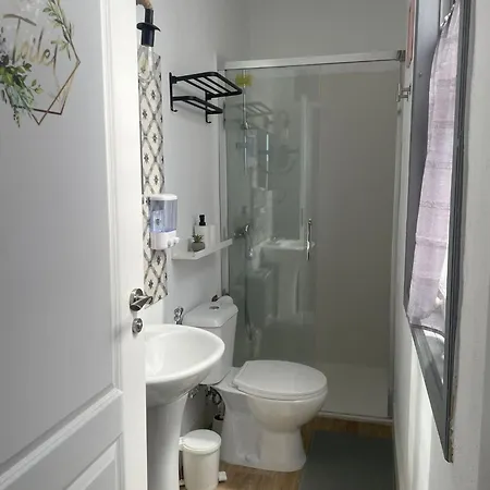 Gar House La Dimora De Suenos Хостел
