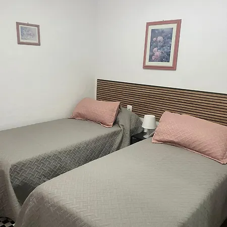 Gar House La Dimora De Suenos بيت شباب *